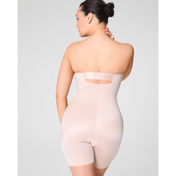SPANX Strapless Cupped Bodysuit - Picture 2 of 7